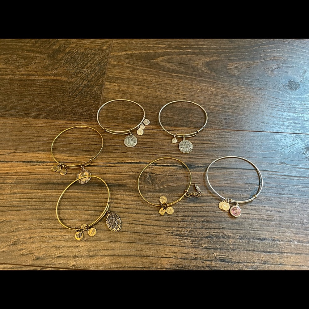 Alex and ani bundle